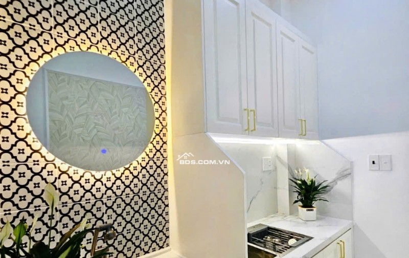 Siêu Phẩm Sát M.Tiền Hoàng Văn Thụ PN 30m2 3 Tầng 3PN Nhỉnh 6 tỷ. Nhà Đẹp ở ngay